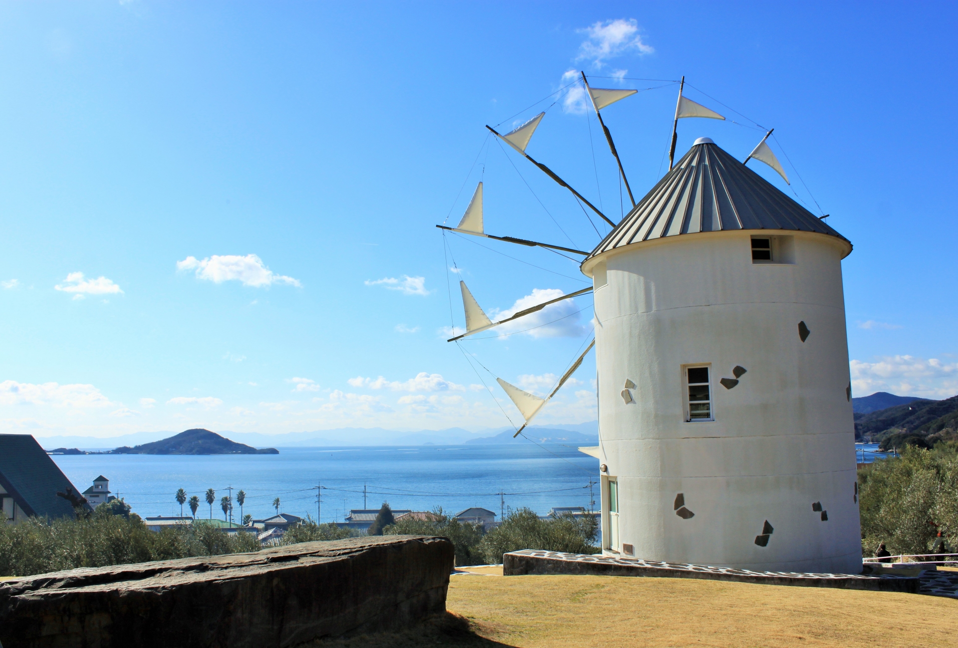 Shodoshima_PhotoAC.jpg (1.49 MB)