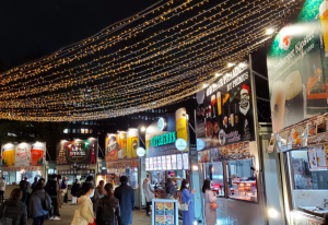 Tokyo: Shiba Park Christmas Garden 2020, a winter beer garden