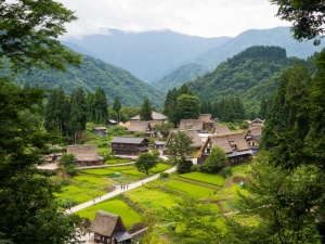 Ainokura: A tranquil village in the Toyama mountains 