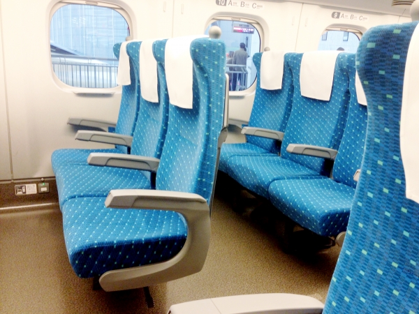 Shinkansense 101: New Luggage Rules