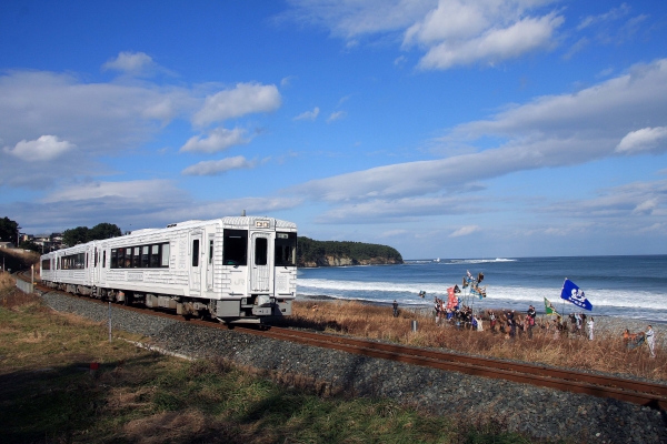 JR News: Welcome back! Joyful Trains to resume operations in July